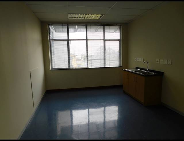 855M² OFFICE TO LET IN ILLOVO